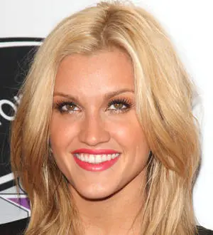 Ashley Roberts to judge U.K. TV's ice-skating series