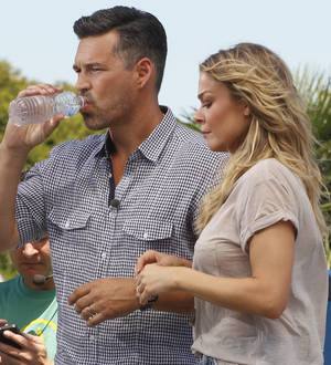 Eddie Cibrian's representative dismisses pregnancy story