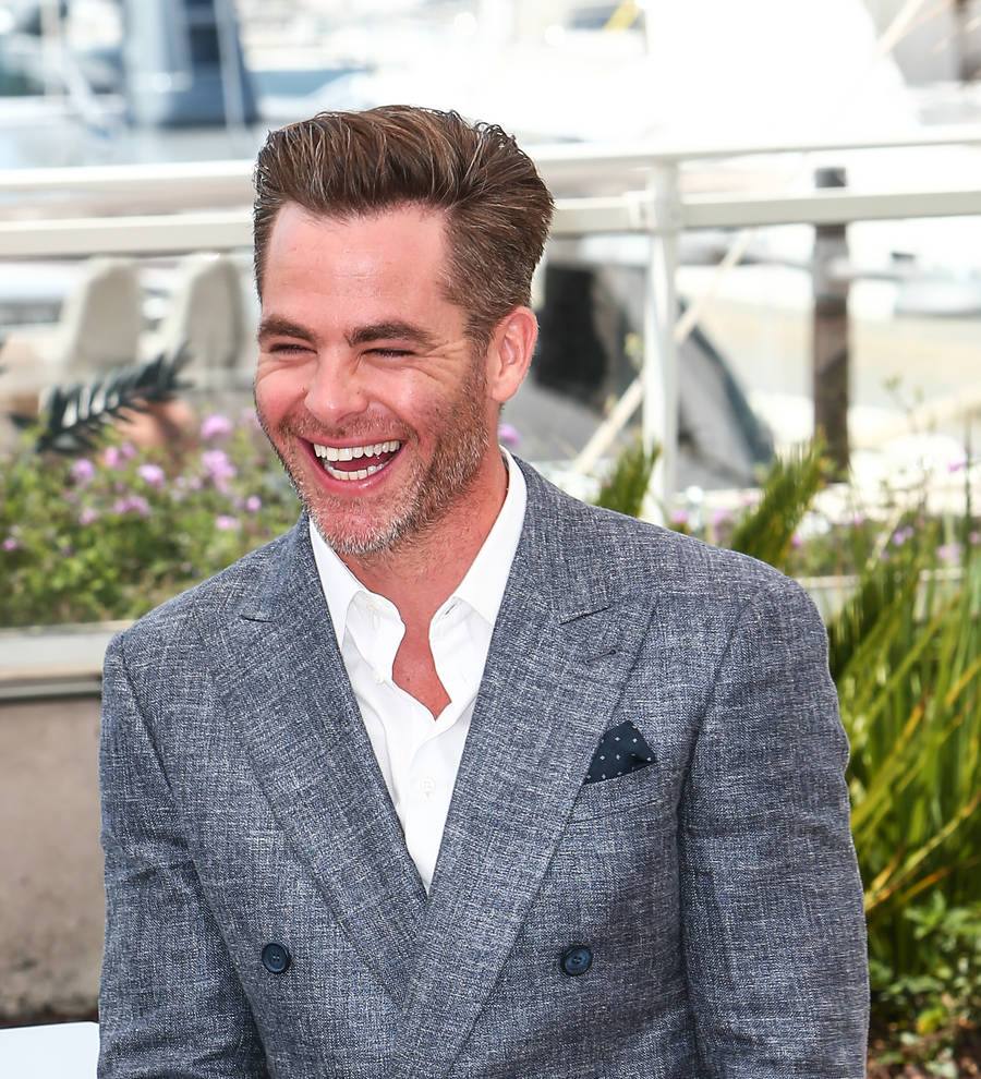 Chris Pine still insecure over bullying