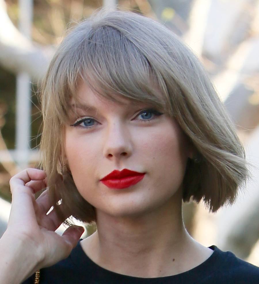 Taylor Swift set for College Football National Championship half-time show - report