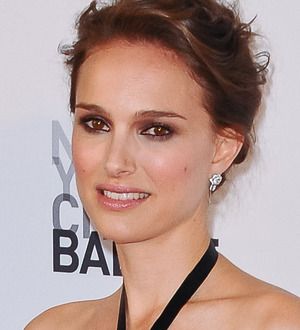 Natalie Portman writes foreword for ballet book