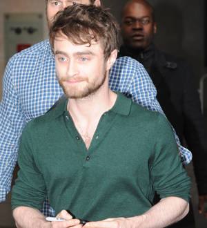 Daniel Radcliffe turns agony uncle