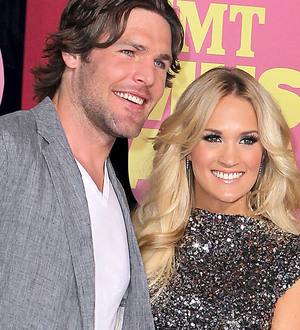 Carrie Underwood's husband signs up for two more years on ice