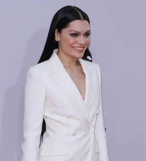 Stars honour inspiring kids at HALO Awards