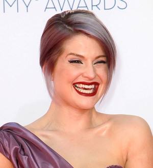 Kelly Osbourne launches fitness contest