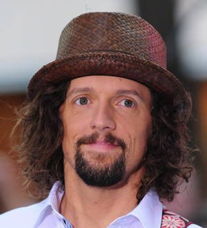Jason Mraz set to play concert in Myanmar