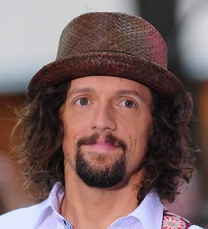 Jason Mraz set to play concert in Myanmar