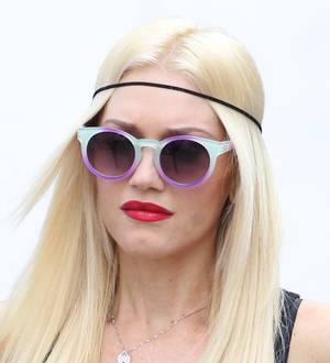 Gwen Stefani in talks to join The Voice - report