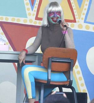 Sia vows to keep identity hidden over fame fears