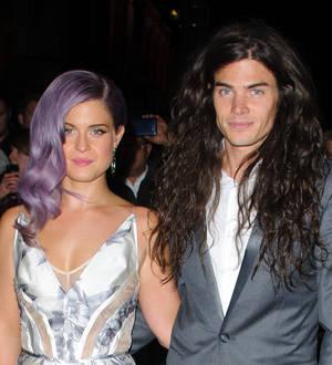 Kelly Osbourne secretly engaged - report