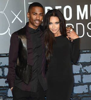 Glee star Naya Rivera engaged to Big Sean