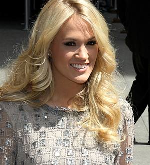 Carrie Underwood still on top of charts