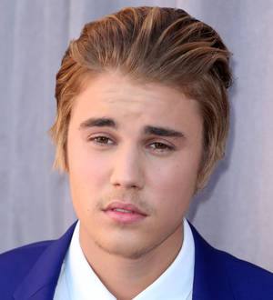 Justin Bieber struck down with conjunctivitis - report