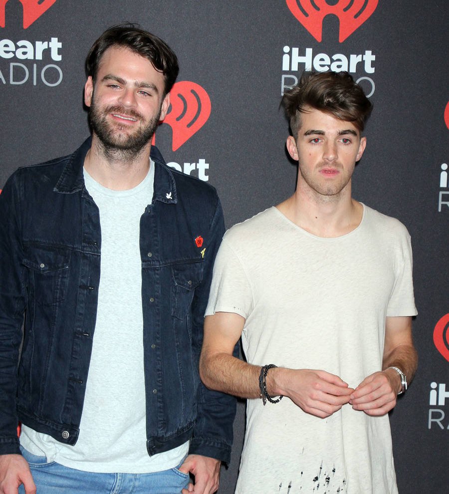 The Chainsmokers postpone show due to Hurricane Matthew