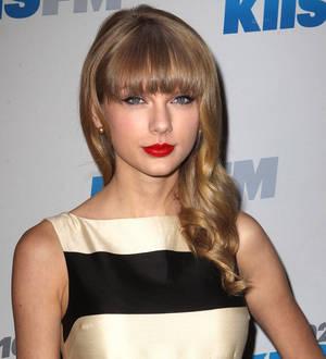 Taylor Swift Dirty Dances with Harry Styles