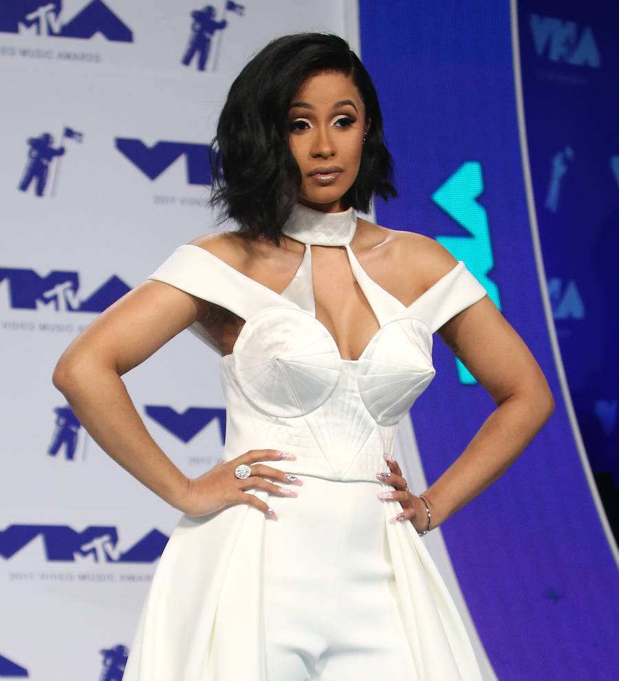 Bodak Yellow success puts a big smile on the face of Cardi B's dentist