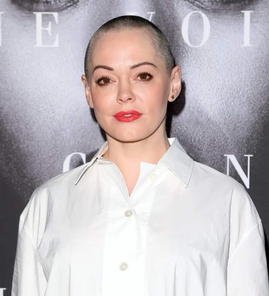 Rose McGowan and Olivia Munn applaud Matt Lauer firing