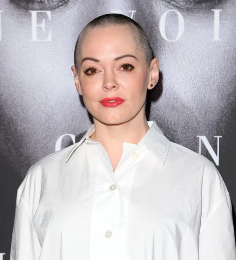 Rose McGowan and Olivia Munn applaud Matt Lauer firing