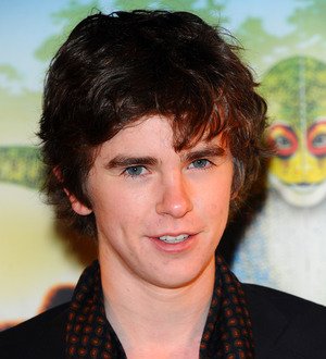 Freddie Highmore to play Norman Bates in Psycho TV series