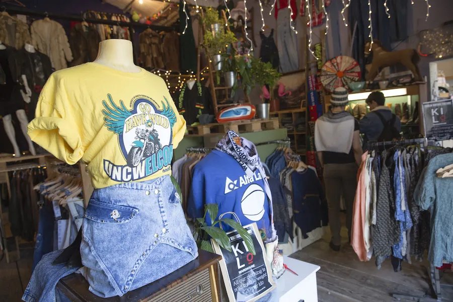 New To Freshen Your Summer Wardrobe? Try Thrifting Vintage!