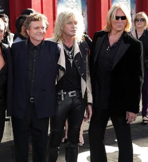 Tom Cruise's Rock of Ages performance impress Def Leppard