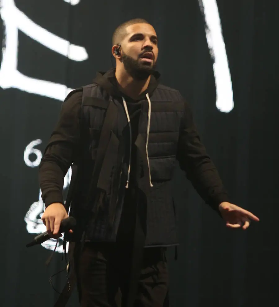 Drake bags a record 13 American Music Awards nominations
