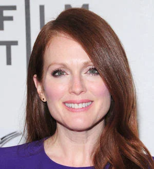 Julianne Moore in talks for The Hunger Games: Mockingjay