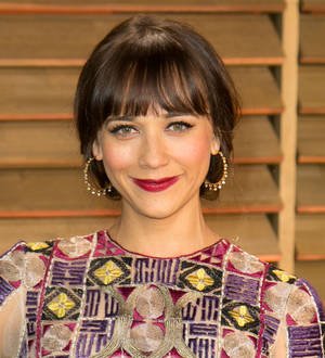 Rashida Jones' surprise birthday serenade from New Edition