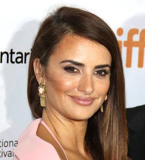 Penelope Cruz makes music video debut in Bose's promo