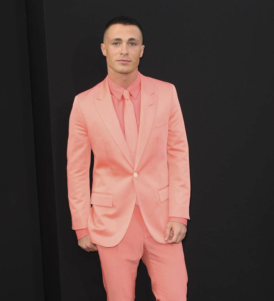 Colton Haynes tearfully accepts Human Rights Campaign award