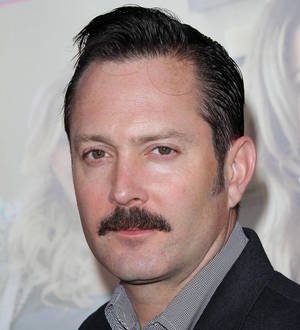 Thomas Lennon joins Matthew Perry in The Odd Couple