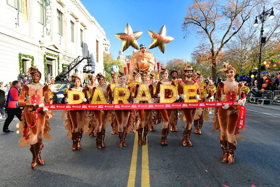 Macy's Thanksgiving Day Parade: A Century of Tradition!