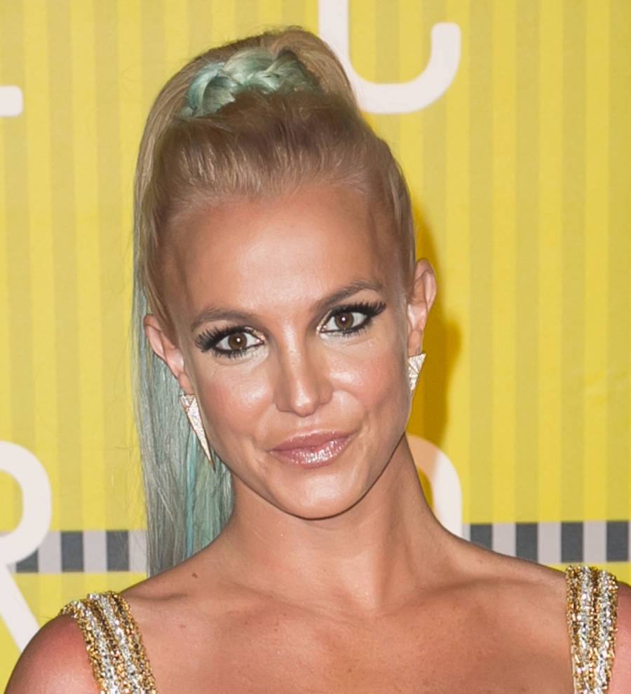 Britney Spears enjoys dinner date with Lindsay Lohan's ex