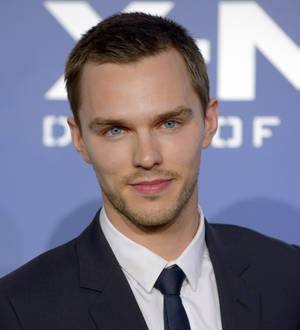 Nicholas Hoult dating Dianna Agron - report