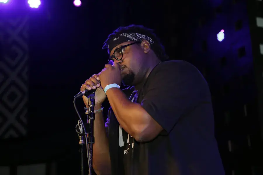 ARTIST TO WATCH: Xavier Omar