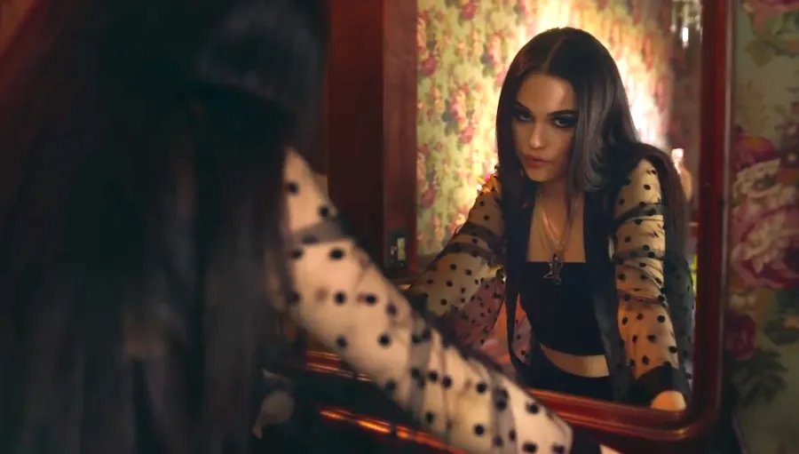 Get “Obsessed” with Maggie Lindemann’s New Video!