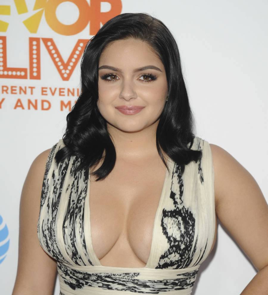 Ariel Winter turned to Sofia Vergara for help as she developed curves