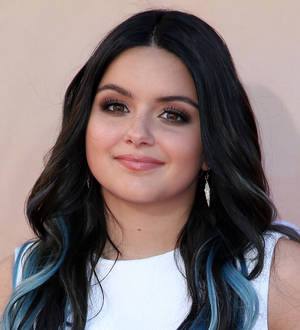 Teenage actress Ariel Winter is officially emancipated