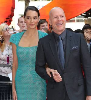 Bruce Willis' wife pregnant - report