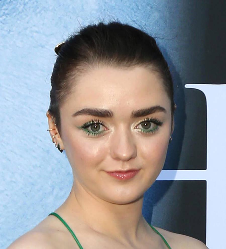 Maisie Williams keen to be maid of honor at Sophie Turner's wedding