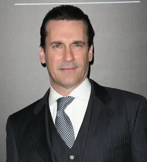 Jon Hamm completes rehab for alcohol problem