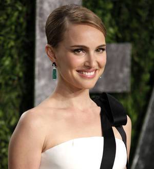 Natalie Portman to make feature film directorial debut