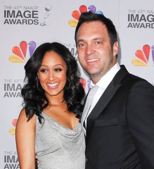Tamera Mowry left shaken after near-car crash