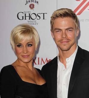Kellie Pickler wins Dancing With The Stars