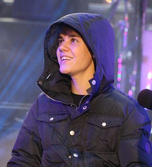 Justin Bieber's Beliebers swell Twitter.com, but Lady Gaga still rules