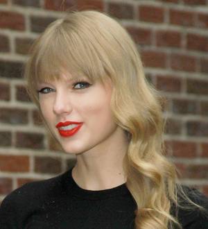 Taylor Swift set for Kennedy gala honor after love split
