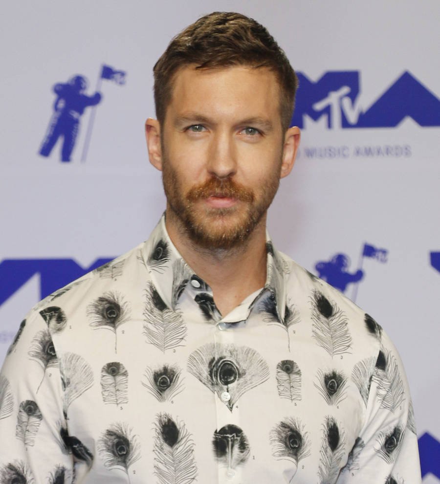 Calvin Harris donates fee from Las Vegas show to shooting victims