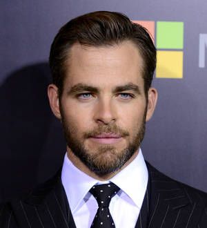 Messy Chris Pine needed extra gold shirts for Star Trek Into Darkness