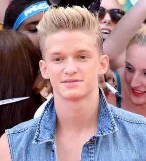 Cody Simpson cancels his tour to open for Justin Bieber