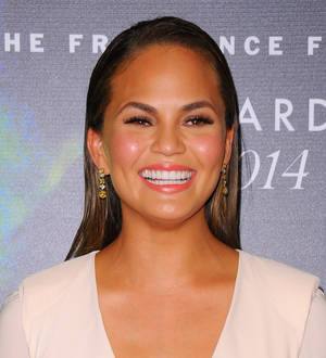 Chrissy Teigen regrets bra-less decision on chat show